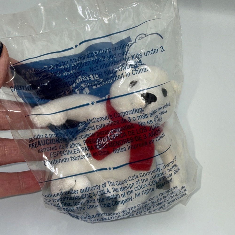 McDonalds Coca Cola Polar Bear Plush Toy Holiday Festive Red Scarf NIB 2000 Y2K - Picture 6 of 6